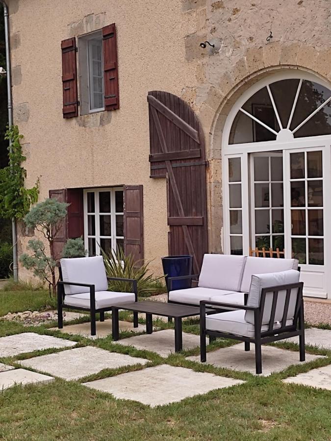 Le Logis Du Pradet Moncrabeau Exterior foto
