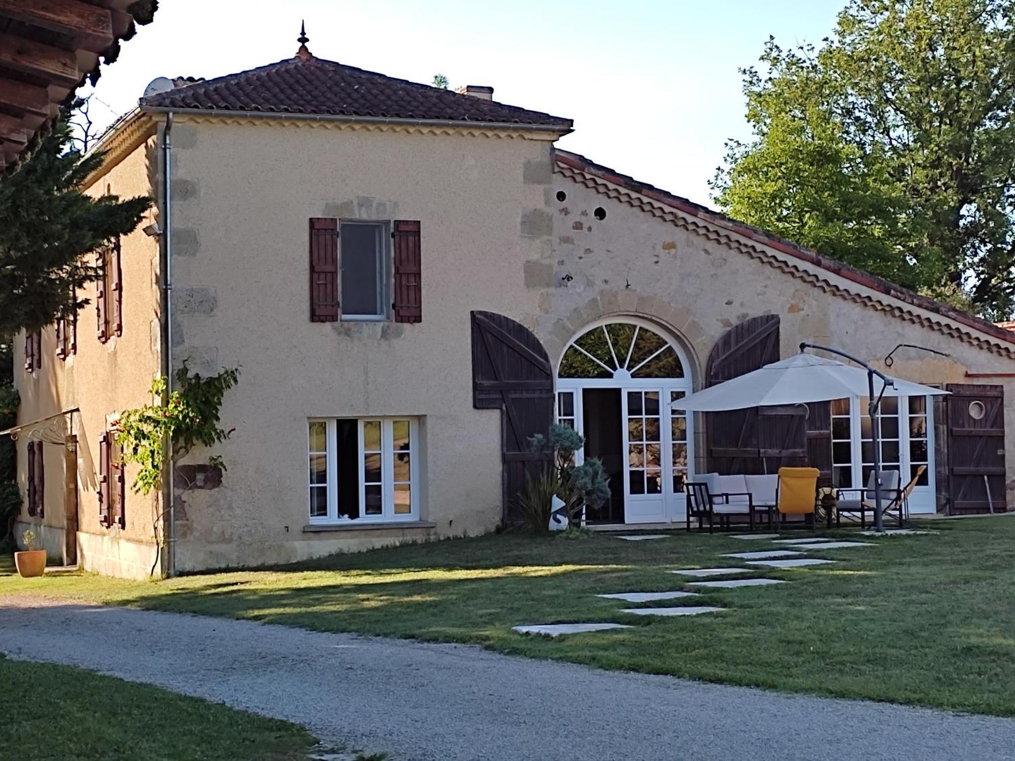 Le Logis Du Pradet Moncrabeau Exterior foto